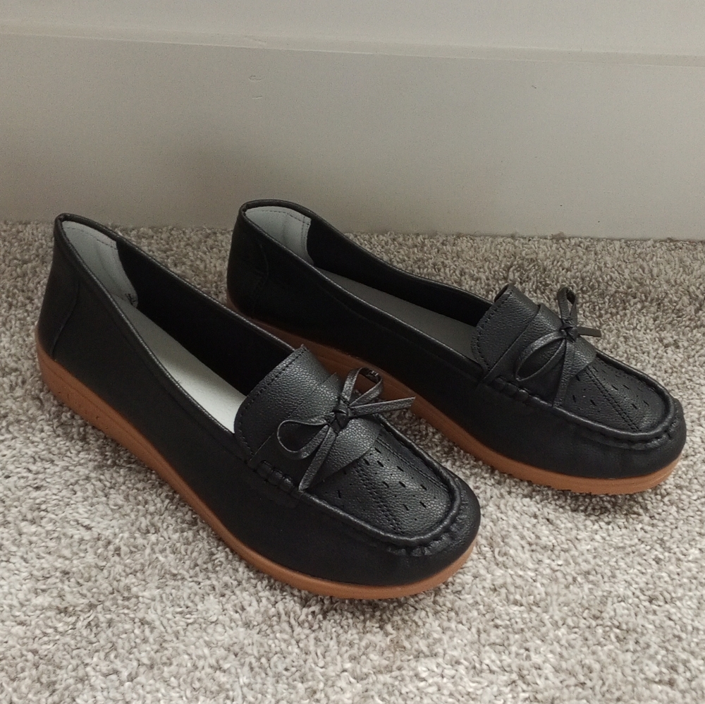 WOMEN'S FLATS SHOES SIZE 42